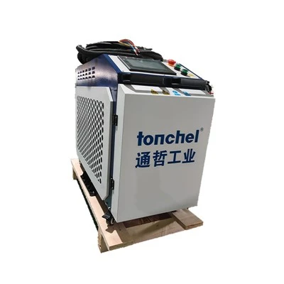 Máy loại bỏ rỉ sét bằng laser 2000w